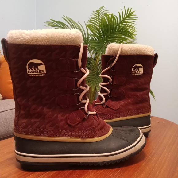 Sorel - Picture 2 of 12